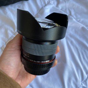 Rokinon 14mm f/2.8 IF ED UMC Lens For Canon, like new